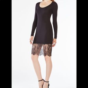 BCBGMAXAZRIA Livi Long-SLV lace hem Dress- XXS